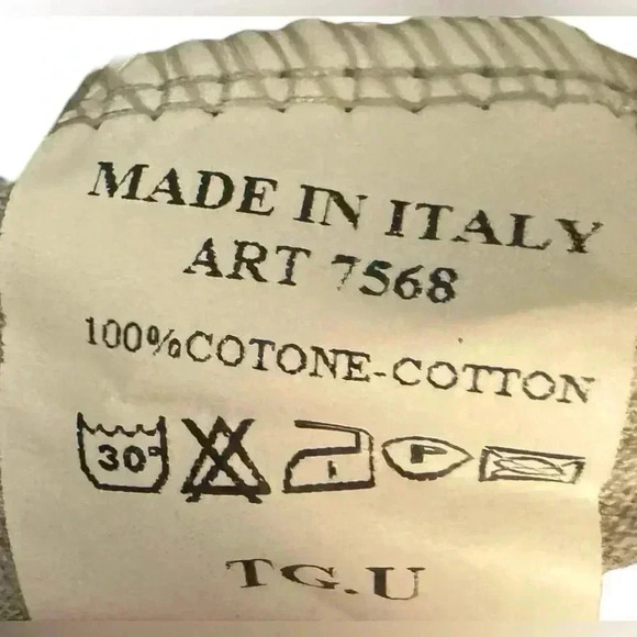 Maison Stella et Suzie | Padded Muscle Tee in Light Gray (M) - Picture 10 of 10